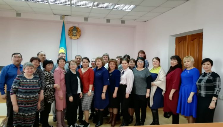 НЦОЗ совместно с ВОЗ продолжает техническое консультирование школ республики в рамках проекта «Школы, способствующие укреплению здоровья»