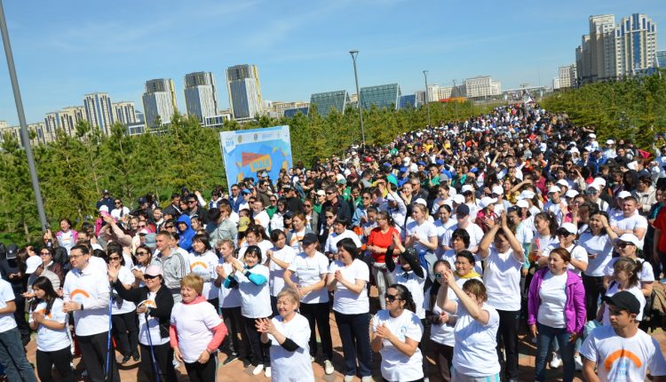 В Нұр-Сұлтане прошла традиционная акция «Сөзден іске/WalktheTalk/От слов к делу»
