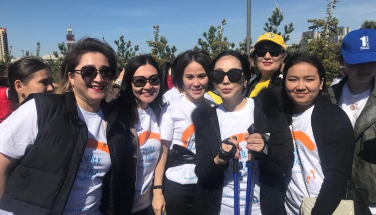 В Нұр-Сұлтане прошла традиционная акция «Сөзден іске/WalktheTalk/От слов к делу»